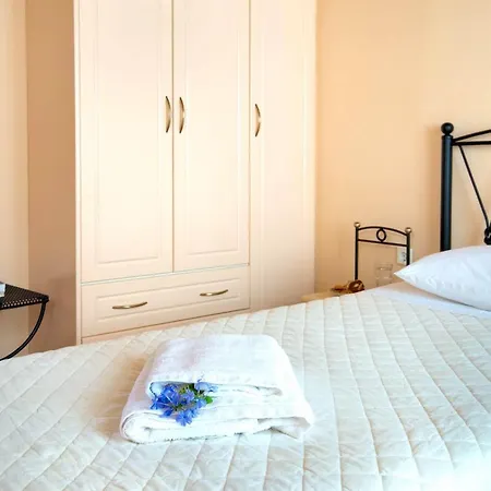 Holiday home Aggelina *