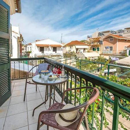 Holiday home Aggelina *