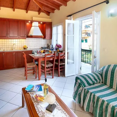 Ferienhaus Aggelina Lákka